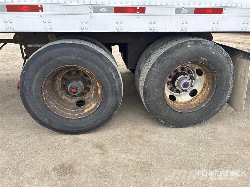 Utility 53 ft x 102 in T/A Refrigerated Trailer Puspriekabės su izoterminiu kėbulu