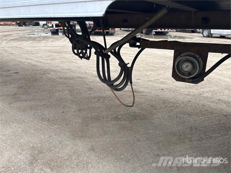Utility 53 ft x 102 in T/A Refrigerated Trailer Puspriekabės su izoterminiu kėbulu
