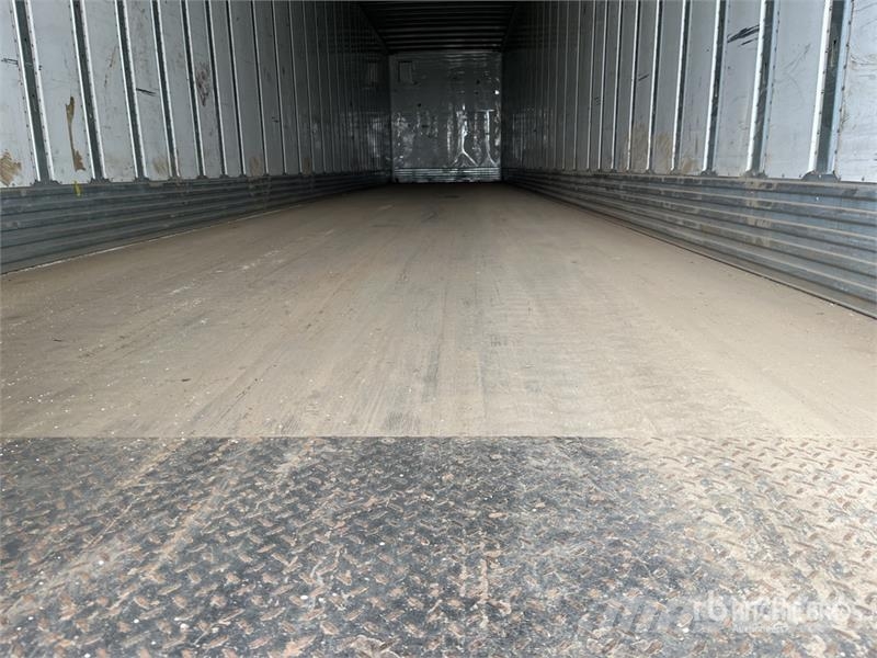 Utility VS2DX Gesloten opbouw trailers