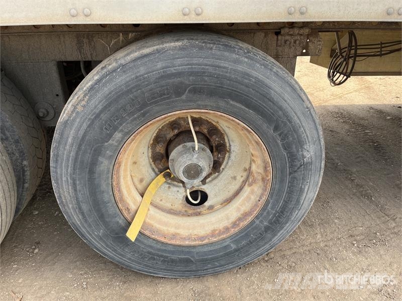 Utility VS2DX Gesloten opbouw trailers