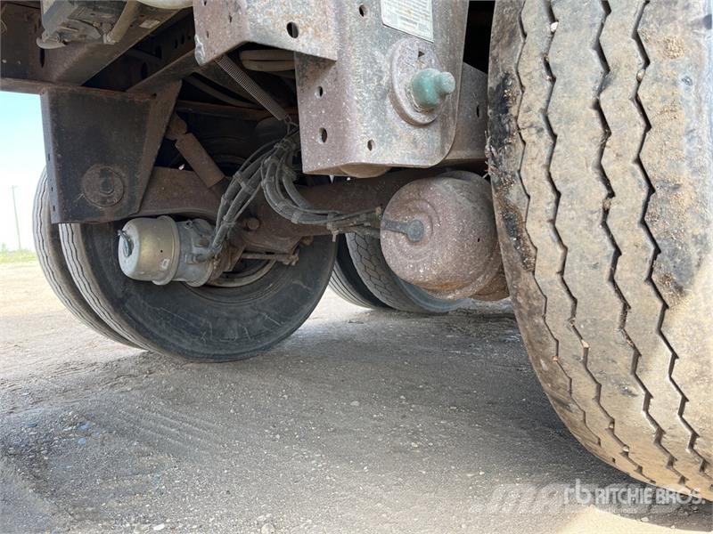 Utility VS2DX Gesloten opbouw trailers