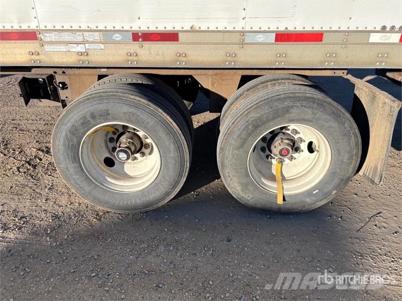 Utility VS2RA 48 ft x 102 in T/A Refrigerated Trailer Semi-trailer med Kølefunktion