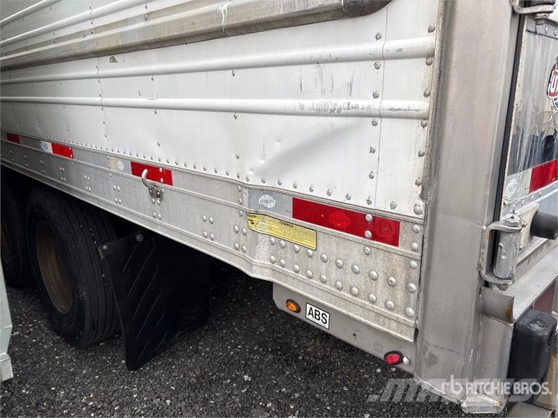 Utility VS2RA 53 ft x 102 in T/A Refrigerated Trailer نصف مقطورات بدرجة حرارة قابلة للضبط