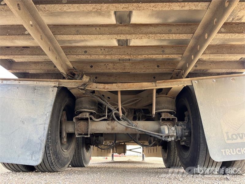 Utility VS2RA 53 ft x 102 in T/A Refrigerated Trailer Temperature controlled semi-trailers