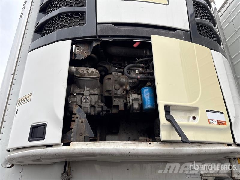 Utility VS2RA 53 ft x 102 in T/A Refrigerated Trailer نصف مقطورات بدرجة حرارة قابلة للضبط