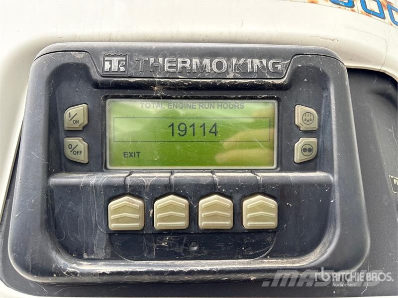 Utility VS2RA 53 ft x 102 in T/A Refrigerated Trailer نصف مقطورات بدرجة حرارة قابلة للضبط