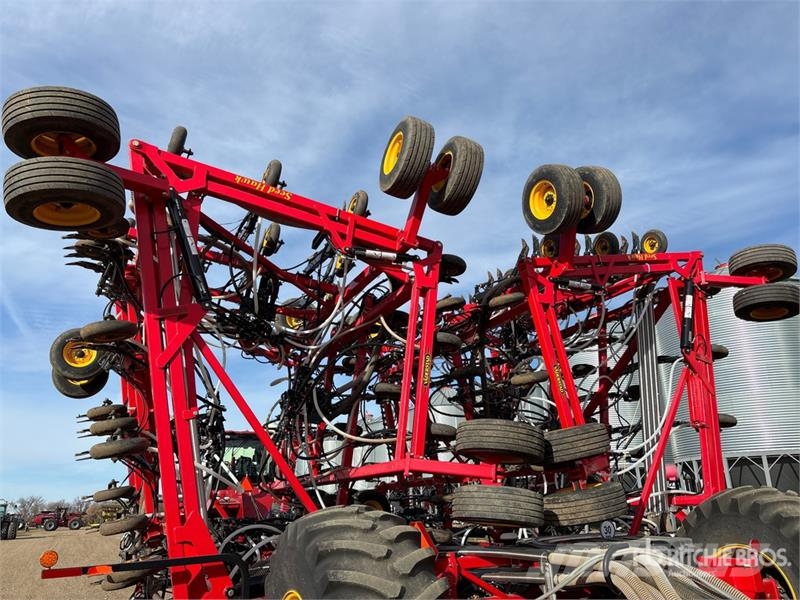 Väderstad 8412 84 ft Air Drill Сеялки