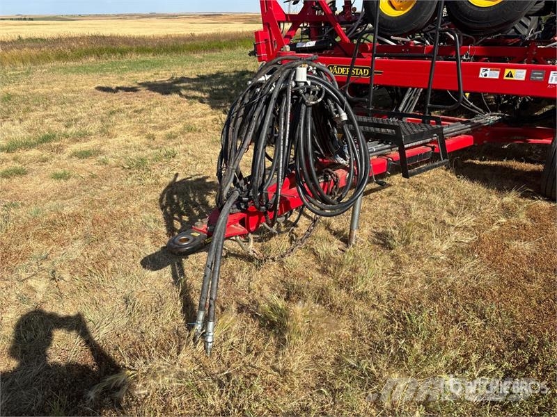 Väderstad Seed Hawk 80 ft Air Drill Taladros