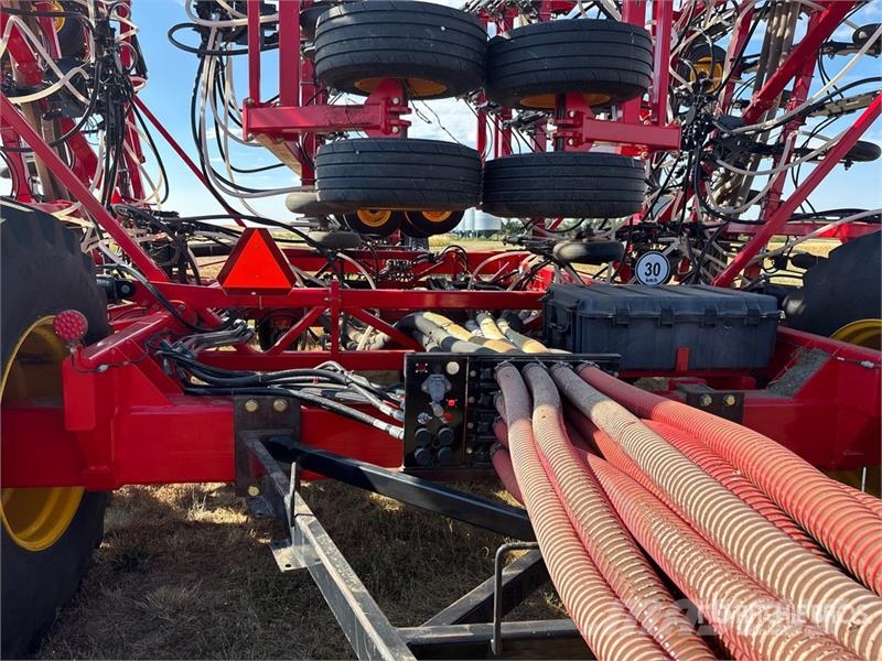 Väderstad Seed Hawk 80 ft Air Drill Taladros