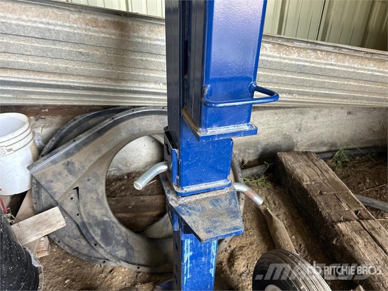 Vale Solutions VHL12000 12000 lb Sprayer Jack 其他農業機械