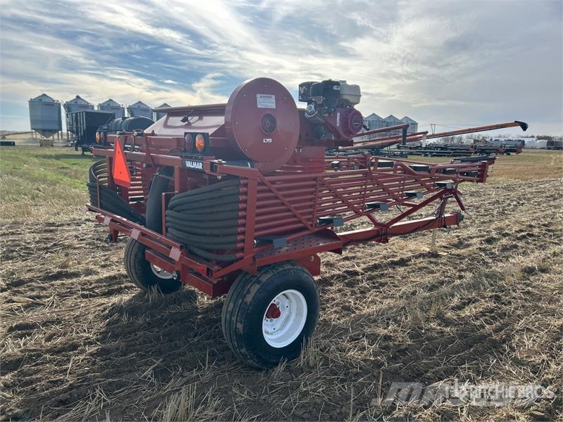 Valmar 245 45 ft Air Boom S/A Fertilizer Applicator Rasturači mineralnog đubriva