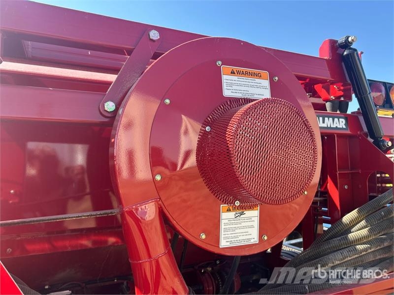 Valmar 246PT 50 ft S/A Fertilizer Spreader Prskalice đubriva