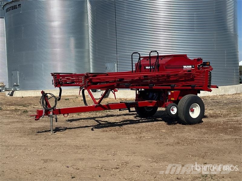 Valmar 246PT 50 ft S/A Fertilizer Spreader Prskalice đubriva
