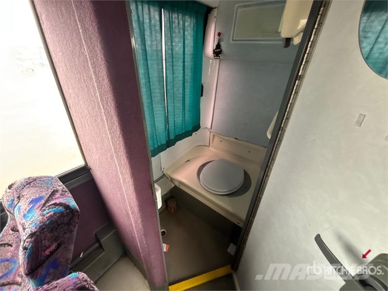Van Hool T2145 長途公共汽車
