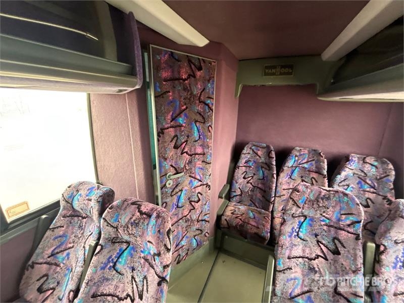 Van Hool T2145 長途公共汽車