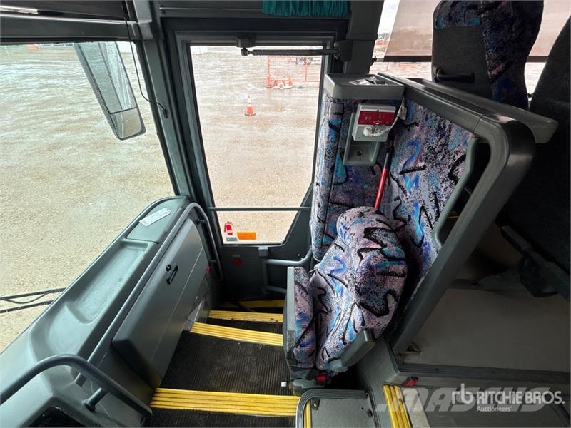 Van Hool T2145 長途公共汽車