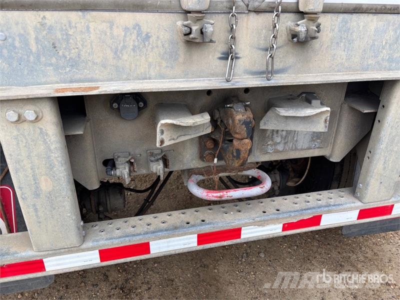 Vanguard 28 ft x 102 in S/A Heated Van Trailer مقطورات ذات هيكل صندوقي