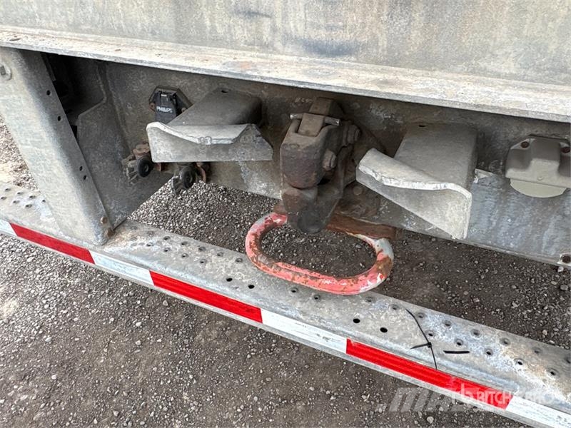 Vanguard 53 ft T/A Heated Van Trailer Remorque Fourgon