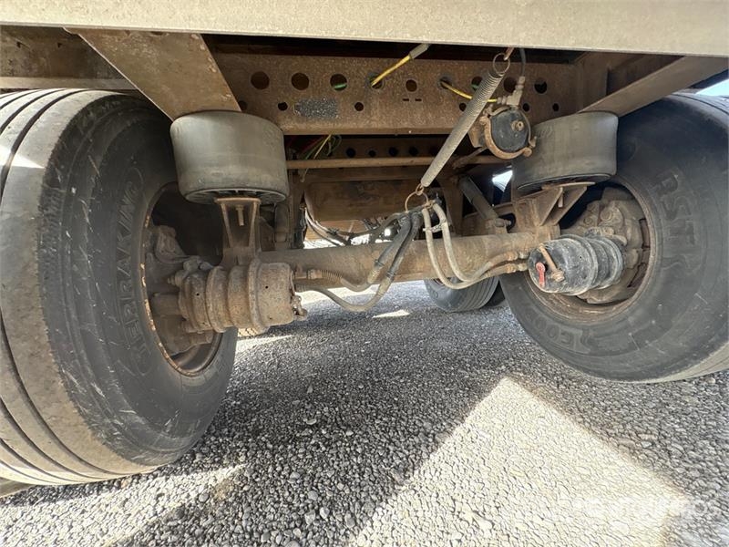 Vanguard 53 ft T/A Van Trailer Remorque Fourgon