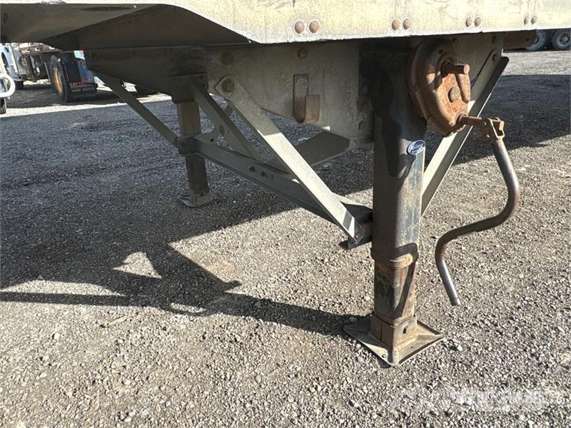 Vanguard 53 ft T/A Van Trailer Remorque Fourgon