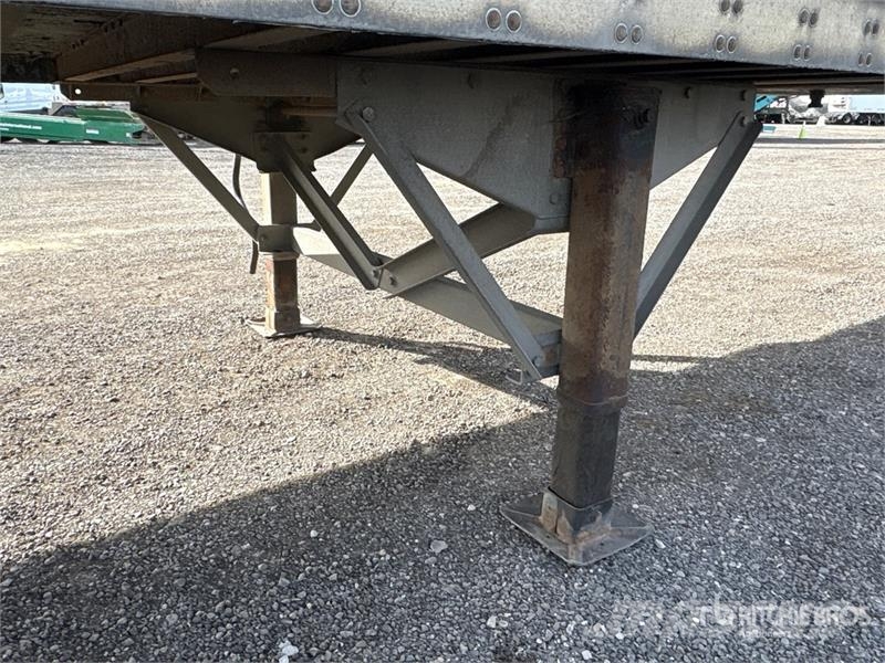 Vanguard 53 ft T/A Van Trailer Remorque Fourgon