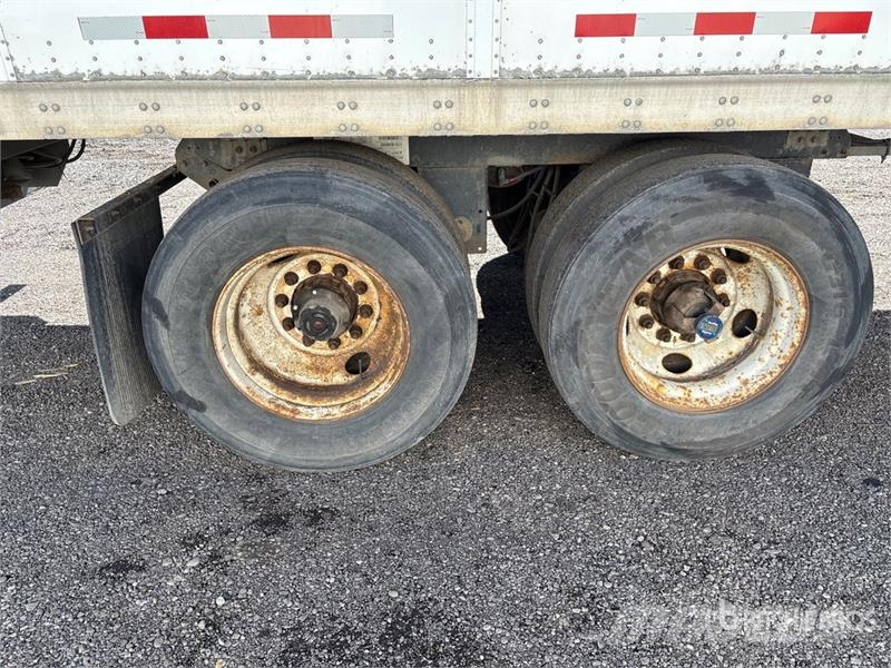 Vanguard 53 ft T/A Van Trailer Furgons