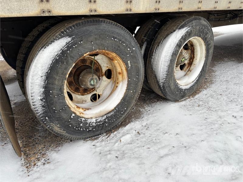 Vanguard 53 ft x 102 in T/A Van Trailer Umpikoriperävaunut