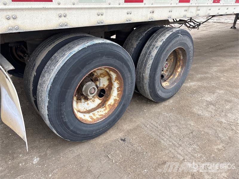 Vanguard 53 ft x 102 in T/A Van Trailer Причепи-фургони