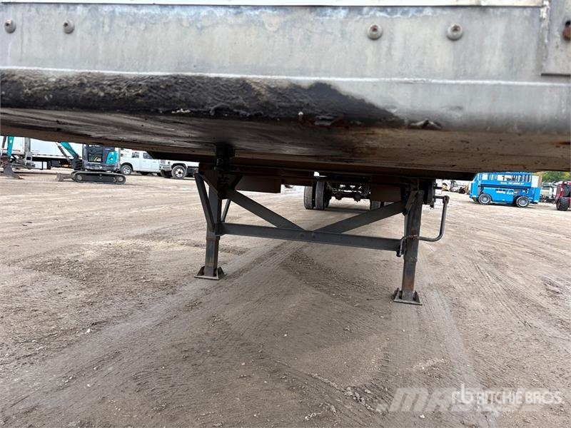 Vanguard 53 ft x 102 in T/A Van Trailer Причепи-фургони