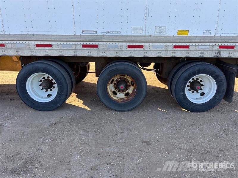 Vanguard 53 ft x 102 in Tri/A Heated Van Trailer Rimorchi cassonati