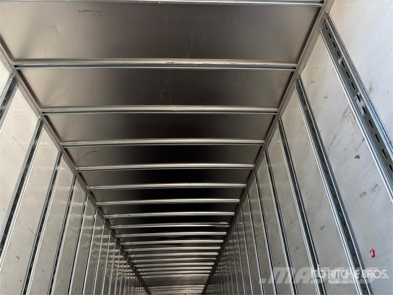 Vanguard 53 ft x 102 in T/A Van Trailer Fast kasse