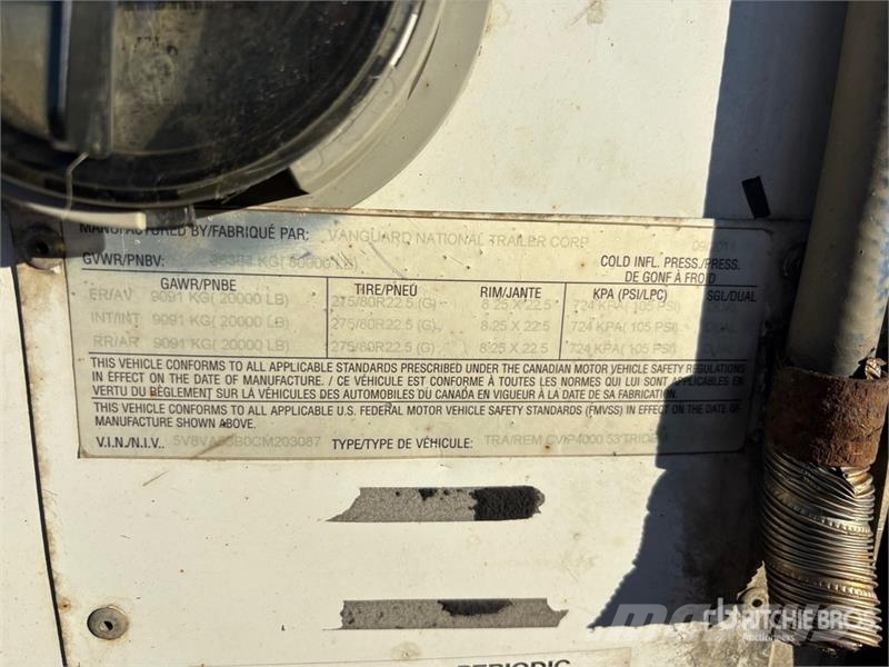 Vanguard 53 ft x 102 in Tri/A Heated Van Trailer مقطورات ذات هيكل صندوقي