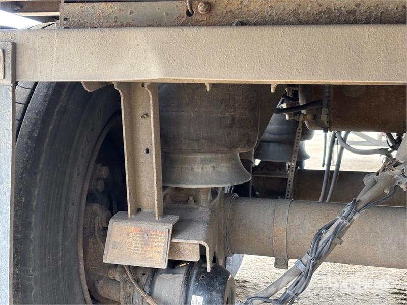 Vanguard 53 ft x 102 in T/A Van Trailer مقطورات ذات هيكل صندوقي
