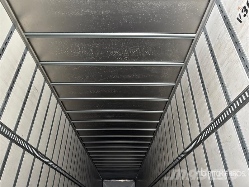 Vanguard 53 ft x 102 in T/A Van Trailer Furgons