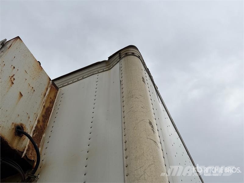 Vanguard 53 ft x 102 in T/A Refrigerated Trailer 保温半挂车
