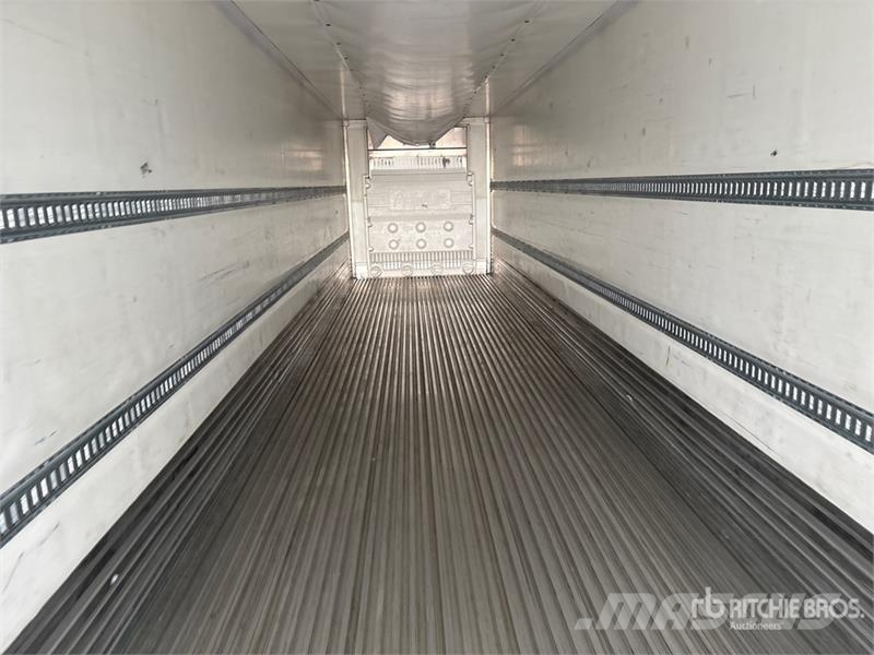 Vanguard 53 ft x 102 in T/A Refrigerated Trailer Hűtős félpótkocsik
