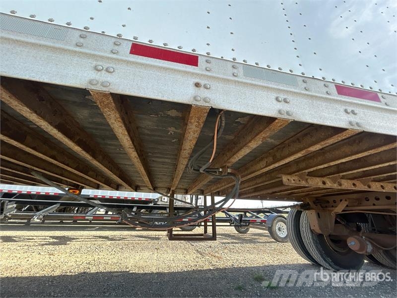 Vanguard 53 ft x 102 in T/A Van Trailer Dobozos pótkocsik