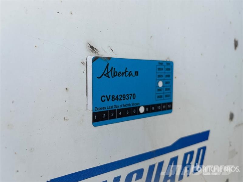 Vanguard 53 ft x 102 in T/A Van Trailer Sanduk prikolice