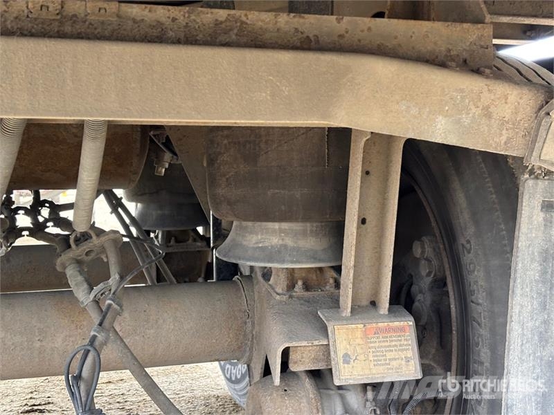 Vanguard 53 ft x 102 in T/A Van Trailer مقطورات ذات هيكل صندوقي