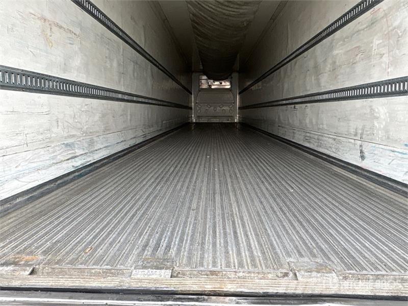 Vanguard 53 ft x 102 in Tri/A Refrigerated Trailer Temperature controlled semi-trailers