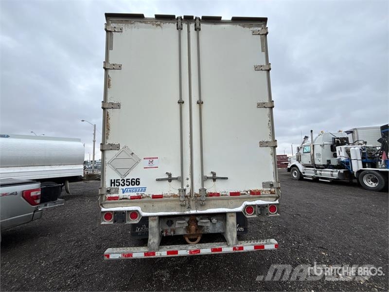 Vanguard 53 ft x 102 in Tri/A Van Trailer Umpikoriperävaunut