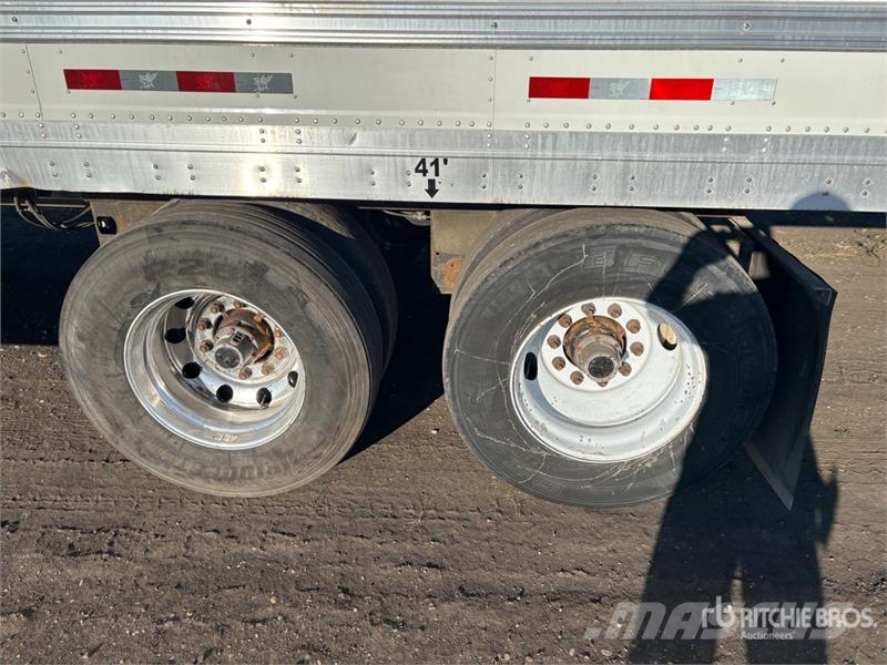 Vanguard 53 ft x 102 in T/A Van Trailer Fast kasse