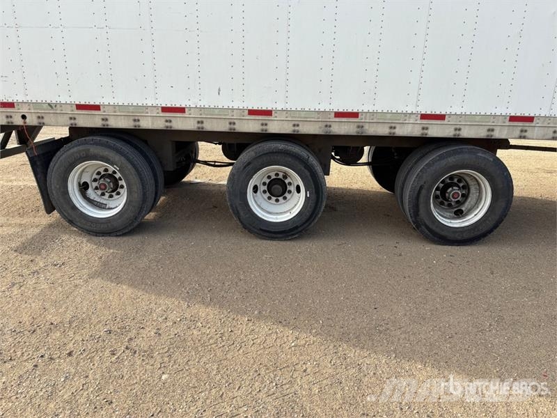 Vanguard CVI 53 ft x 102 in Tri/A Van Trailer Remorque Fourgon