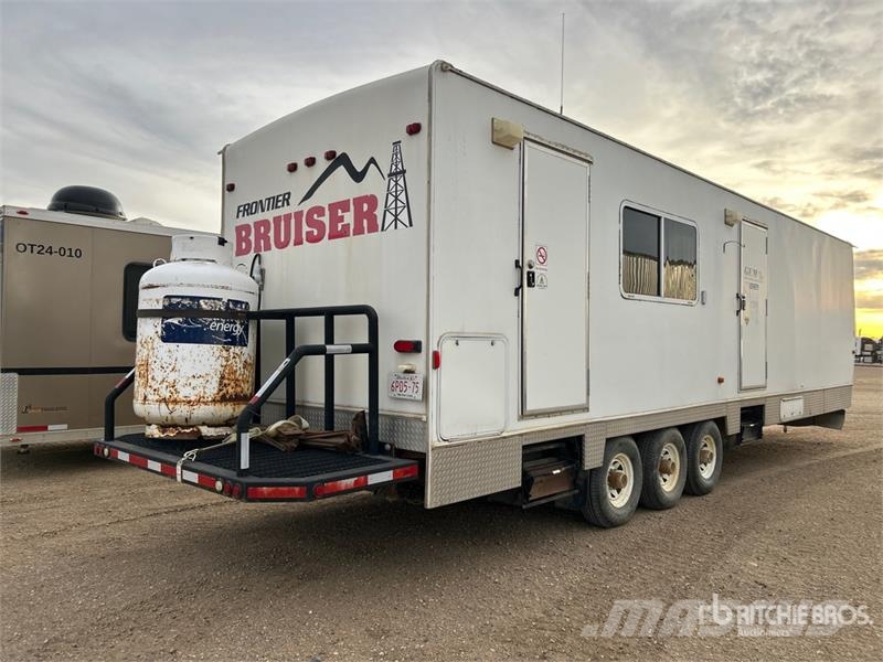 Vanguard INC. 32 ft x 8 ft Portable Tri/A Wellsite Other