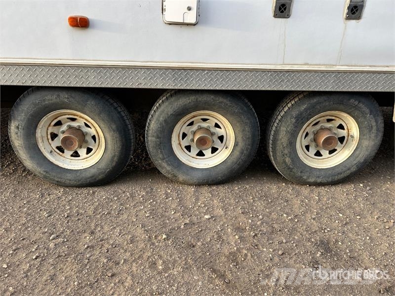 Vanguard INC. 32 ft x 8 ft Portable Tri/A Wellsite Other
