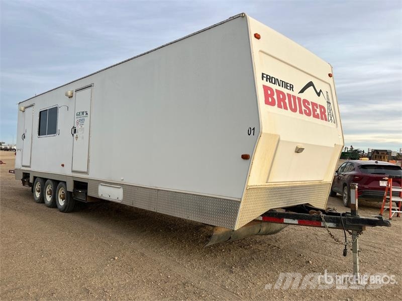 Vanguard INC. 32 ft x 8 ft Portable Tri/A Wellsite Other