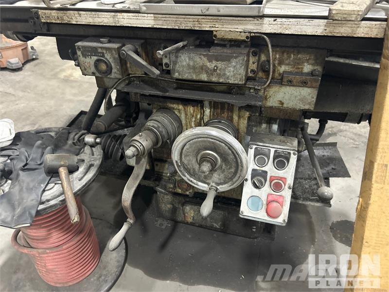 Varnamo U-1MM Milling Machine Sonstige Baumaschinen