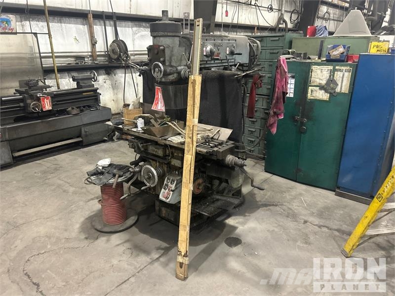 Varnamo U-1MM Milling Machine Sonstige Baumaschinen