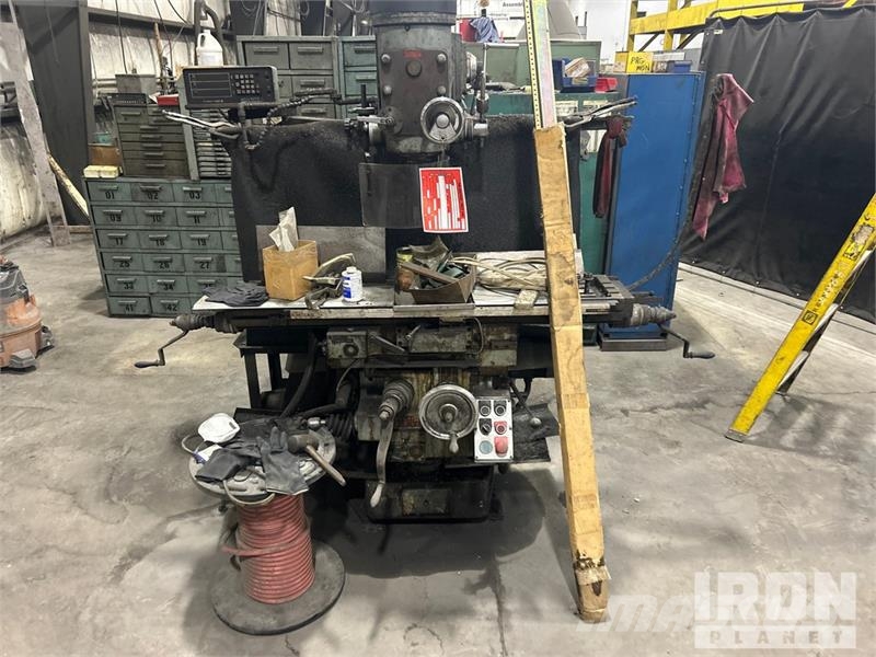 Varnamo U-1MM Milling Machine Sonstige Baumaschinen