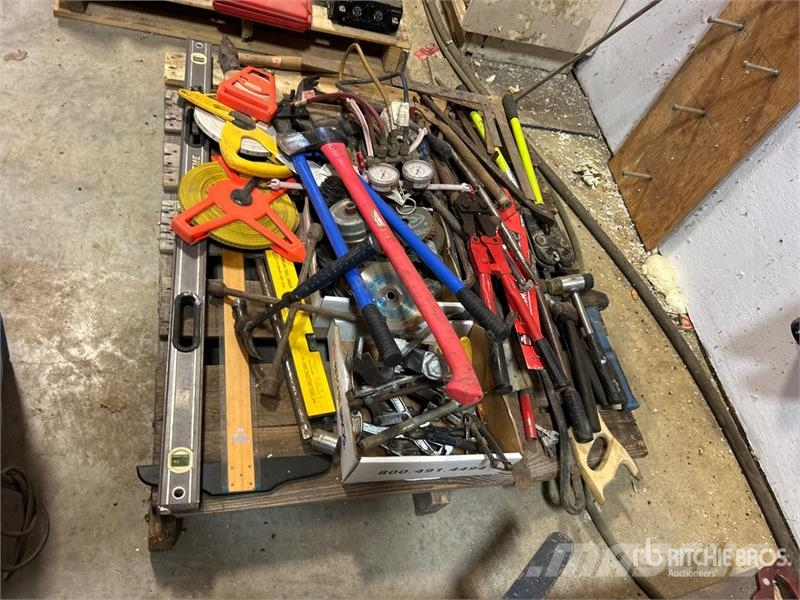 Vault Cutters, Leveller, Hammers, Used Saw Blades Drugi deli
